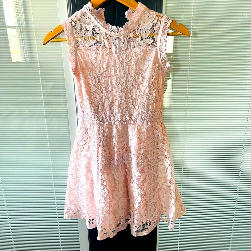 Beauttes light Pink Kids Dress~ Good Condition